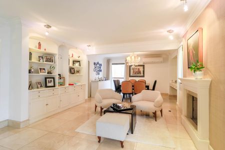 Apartamento à venda com 273m², 4 quartos e 3 vagasSala