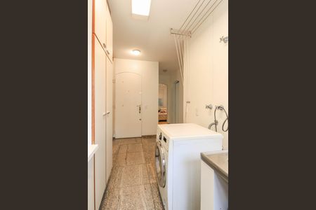 Apartamento à venda com 273m², 4 quartos e 3 vagasÁrea de Serviço