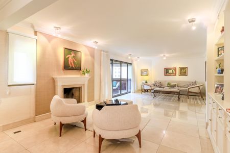 Apartamento à venda com 273m², 4 quartos e 3 vagasSala