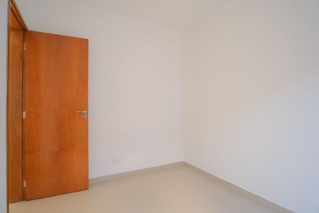 Apartamento à venda com 45m², 2 quartos e 1 vagaQuarto 2