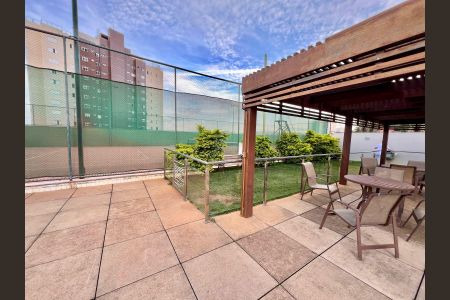 Apartamento à venda com 120m², 4 quartos e 3 vagas Apartamento à venda com 120m², 4 quartos e 3 vagasÁrea Comum - Quadra Esportiva