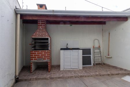 Casa à venda com 95m², 2 quartos e 2 vagas Casa à venda com 95m², 2 quartos e 2 vagas Área de Serviço