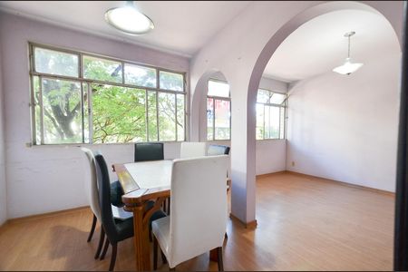 Apartamento à venda com 115m², 3 quartos e 1 vagaSala de Jantar