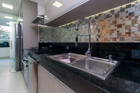 Apartamento à venda com 80m², 2 quartos e 1 vaga Apartamento à venda com 80m², 2 quartos e 1 vagaCozinha