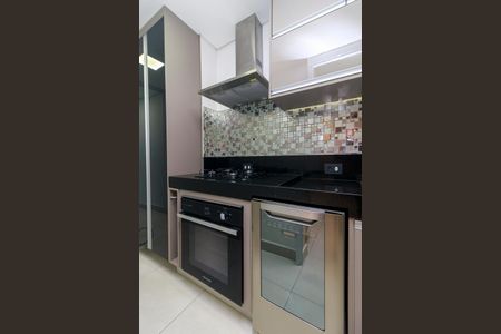 Apartamento à venda com 80m², 2 quartos e 1 vaga Apartamento à venda com 80m², 2 quartos e 1 vagaCozinha