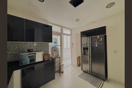Apartamento à venda com 164m², 3 quartos e sem vaga Apartamento à venda com 164m², 3 quartos e sem vagaCozinha