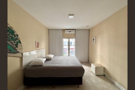 Apartamento à venda com 164m², 3 quartos e sem vaga Apartamento à venda com 164m², 3 quartos e sem vagaQuarto 2