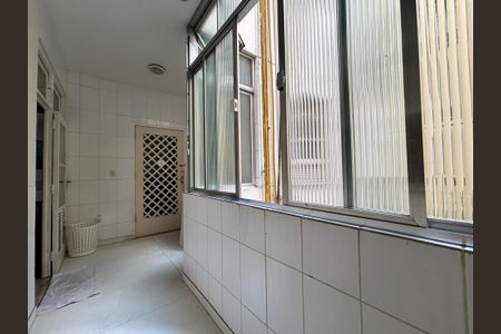 Apartamento à venda com 164m², 3 quartos e sem vaga Apartamento à venda com 164m², 3 quartos e sem vagaÁrea de serviço