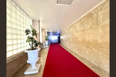 Apartamento à venda com 164m², 3 quartos e sem vaga Apartamento à venda com 164m², 3 quartos e sem vagaHall de Entrada