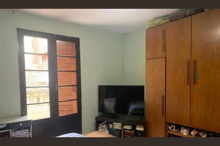 Casa à venda com 212m², 3 quartos e 4 vagas