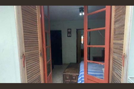 Casa à venda com 212m², 3 quartos e 4 vagas