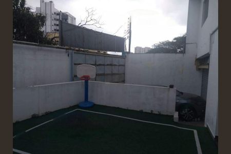 Casa à venda com 269m², 4 quartos e 4 vagas