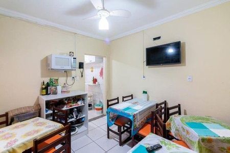 Casa à venda com 258m², 5 quartos e sem vaga