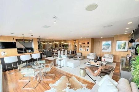 Apartamento à venda com 170m², 2 quartos e 3 vagas