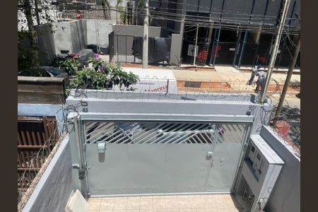 Casa à venda com 140m², 2 quartos e 2 vagas