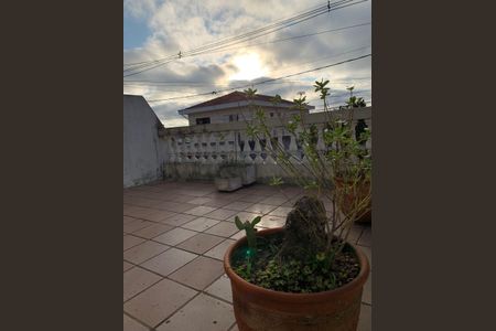 Casa à venda com 132m², 3 quartos e 2 vagas