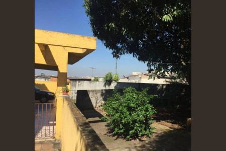 Casa à venda com 210m², 3 quartos e 12 vagas