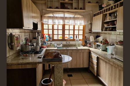 Casa à venda com 300m², 6 quartos e 5 vagas