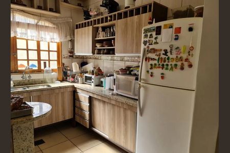 Casa à venda com 300m², 6 quartos e 5 vagas