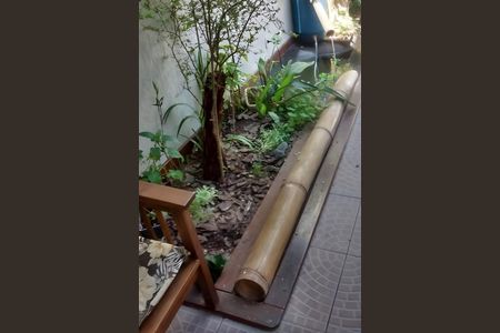 Casa à venda com 180m², 3 quartos e 2 vagas