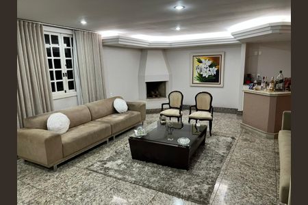 Casa à venda com 337m², 4 quartos e 4 vagas