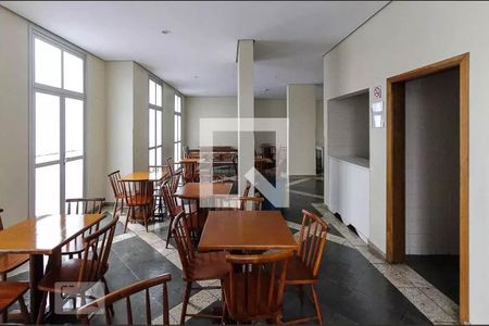 Apartamento à venda com 61m², 3 quartos e 1 vaga Apartamento à venda com 61m², 3 quartos e 1 vagaÁrea comum - Salão de festas