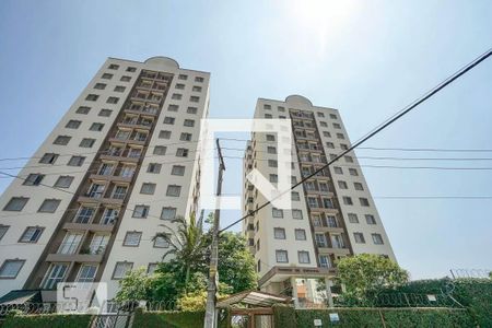 Apartamento à venda com 61m², 3 quartos e 1 vaga Apartamento à venda com 61m², 3 quartos e 1 vagaFachada