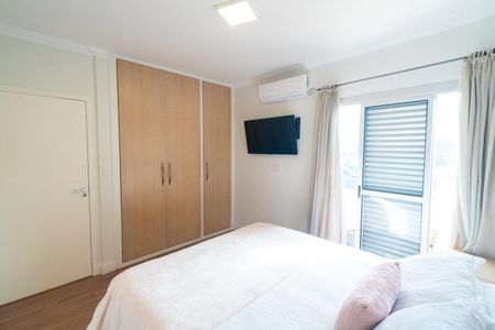 Apartamento à venda com 70m², 2 quartos e 1 vaga Apartamento à venda com 70m², 2 quartos e 1 vagaSuíte