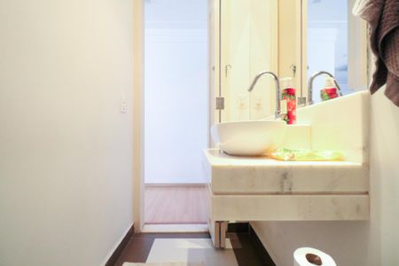 Casa à venda com 235m², 3 quartos e 7 vagasLavabo