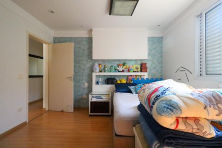 Casa à venda com 235m², 3 quartos e 7 vagasSuíte