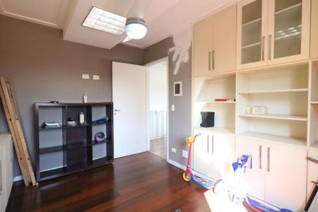 Casa à venda com 235m², 3 quartos e 7 vagasEdícula