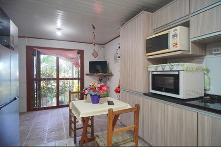 Casa à venda com 60m², 2 quartos e 1 vagaCozinha