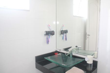 Casa à venda com 249m², 4 quartos e 4 vagasBanheiro da Suíte