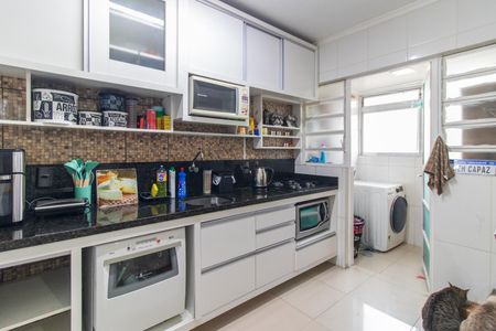 Apartamento à venda com 65m², 2 quartos e sem vaga Apartamento à venda com 65m², 2 quartos e sem vagaCozinha e Área de Serviço