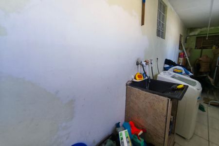 Casa à venda com 128m², 3 quartos e 2 vagas Casa à venda com 128m², 3 quartos e 2 vagasÁrea de Serviço