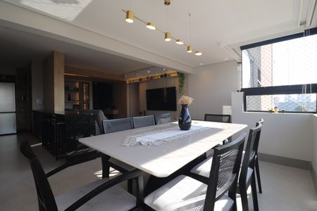 Apartamento à venda com 125m², 3 quartos e 3 vagasVaranda gourmet