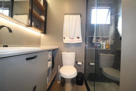 Apartamento à venda com 125m², 3 quartos e 3 vagasBanheiro Quarto 1 suíte