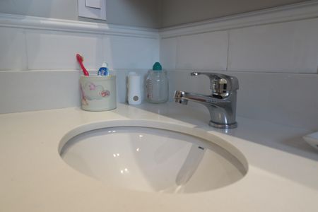 Apartamento à venda com 125m², 3 quartos e 3 vagasBanheiro Quarto 2 suíte