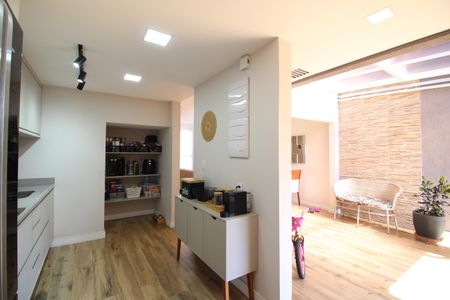 Casa de condomínio à venda com 142m², 4 quartos e 2 vagasCozinha