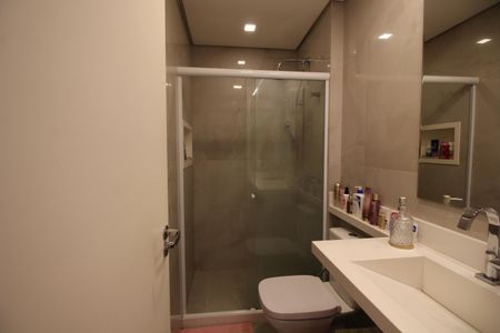 Casa de condomínio à venda com 142m², 4 quartos e 2 vagasBanheiro da Suíte