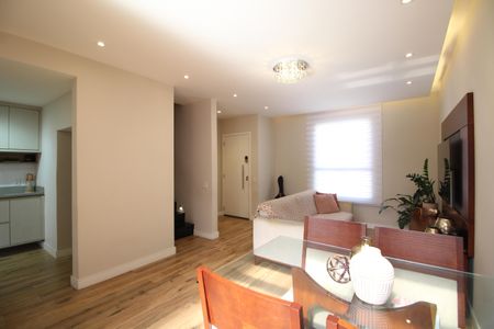 Casa de condomínio à venda com 142m², 4 quartos e 2 vagasSala