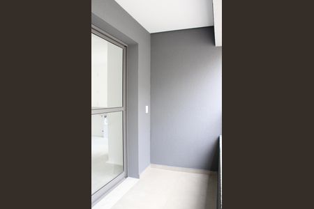 Studio à venda com 28m², 1 quarto e sem vagaSacada