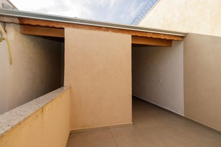 Casa à venda com 180m², 3 quartos e 2 vagas Casa à venda com 180m², 3 quartos e 2 vagasÁrea comum