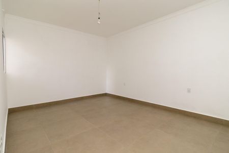 Casa à venda com 180m², 3 quartos e 2 vagas Casa à venda com 180m², 3 quartos e 2 vagasSuíte