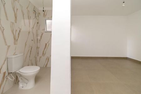 Casa à venda com 180m², 3 quartos e 2 vagas Casa à venda com 180m², 3 quartos e 2 vagasSuíte
