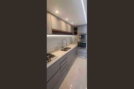 Apartamento à venda com 73m², 2 quartos e 1 vagaCozinha