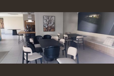 Apartamento à venda com 73m², 2 quartos e 1 vagaÁrea comum - Salão de festas