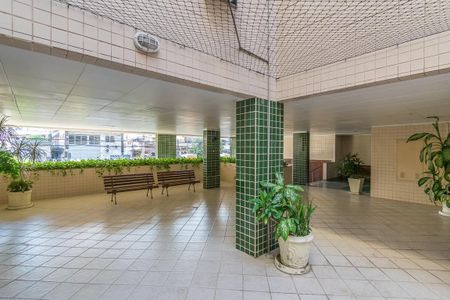 Apartamento à venda com 105m², 2 quartos e 1 vaga Apartamento à venda com 105m², 2 quartos e 1 vagaÁrea comum - Playground