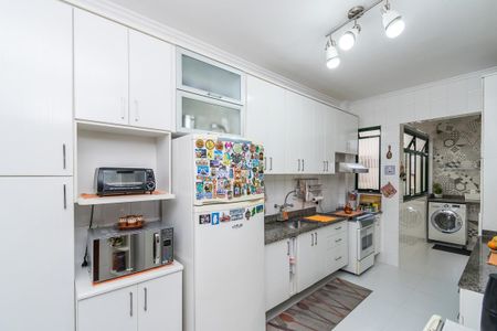 Apartamento à venda com 105m², 2 quartos e 1 vaga Apartamento à venda com 105m², 2 quartos e 1 vagaCozinha