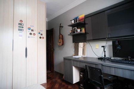 Casa à venda com 180m², 3 quartos e 4 vagasQuarto 1